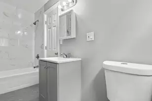 31 Whittier St, Bridgeport, CT 06605 - Photo 7