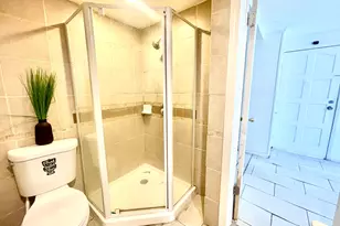 128 Franklin St, Waterbury, CT 06706 - Photo 11