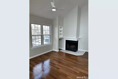 318 Carriage Crossing Lane #318, Middletown, CT 06457 - Photo 3