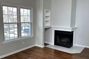 318 Carriage Crossing Ln, Middletown, CT 06457 - Photo 3