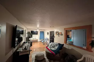 60 Catherine St, Hartford, CT 06106 - Photo 7