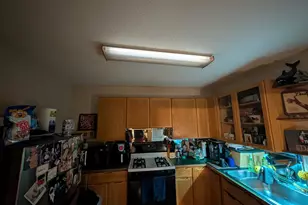 60 Catherine St, Hartford, CT 06106 - Photo 11