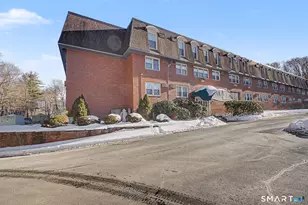 34 A Padanaram Rd, Danbury, CT 06811 - Photo 21