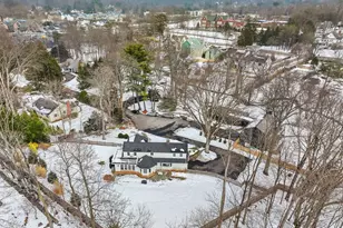 8 Iris Ln, Westport, CT 06880 - Photo 37