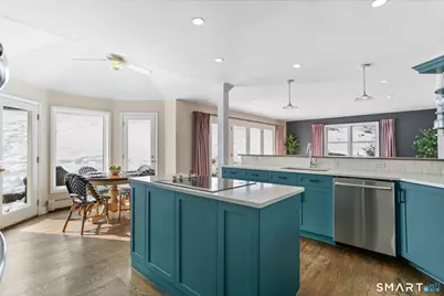 8 Iris Lane, Westport, CT 06880 - Photo 13