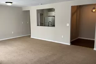 175 Mill Pond Rd, Hamden, CT 06514 - Photo 7