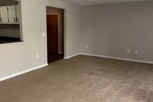 175 Mill Pond Rd, Hamden, CT 06514 - Photo 9