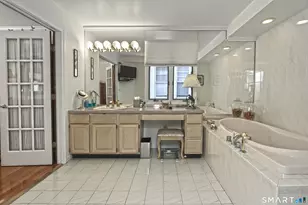 15 Wallace St, West Haven, CT 06516 - Photo 19