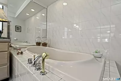 15 Wallace Street, West Haven, CT 06516 - Photo 21