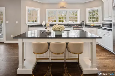 792 North Wilton Road, New Canaan, CT 06840 - Photo 11