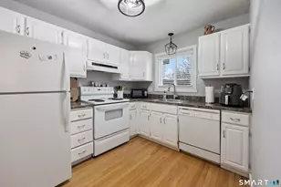 41 Coach Dr, Southington, CT 06489 - Photo 9