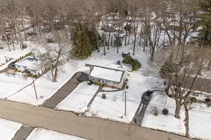 24 Porach Rd, Montville, CT 06382 - Photo 7