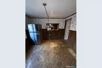 115 Saltonstall Parkway, East Haven, CT 06512 - Photo 13