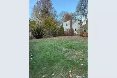 115 Saltonstall Parkway, East Haven, CT 06512 - Photo 19