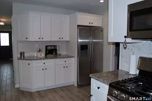 77 Thorniley St, New Britain, CT 06051 - Photo 7