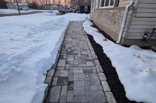 129 Valley View Dr, Meriden, CT 06450 - Photo 3