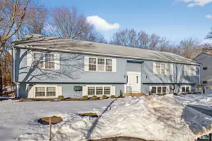 81 Founders Village, Clinton, CT 06413 - Photo 1