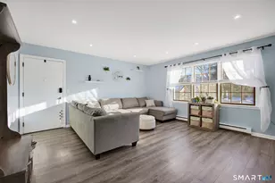 81 Founders Village, Clinton, CT 06413 - Photo 5