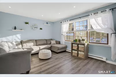 81 Founders Village #81, Clinton, CT 06413 - Photo 7