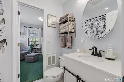 81 Founders Village #81, Clinton, CT 06413 - Photo 23