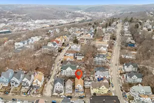 16 Plaza Ave, Waterbury, CT 06710 - Photo 25