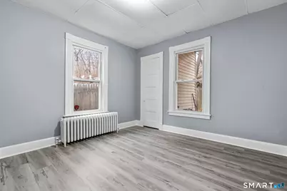 16 Plaza Avenue, Waterbury, CT 06710 - Photo 19