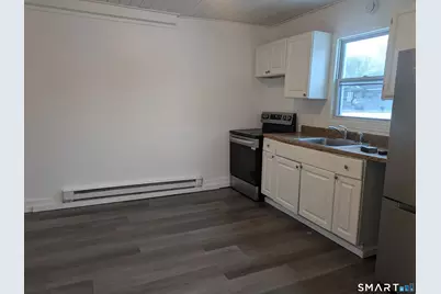 71 East Pearl Street #Second Floor, Torrington, CT 06790 - Photo 3