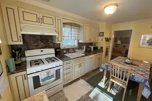 315 Seaside Ave, Bridgeport, CT 06605 - Photo 7