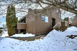 483 Commanche Ln, Stratford, CT 06614 - Photo 3