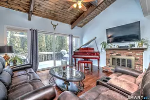 483 Commanche Ln, Stratford, CT 06614 - Photo 7