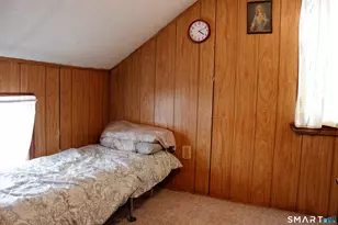 76 West St, New Britain, CT 06051 - Photo 15