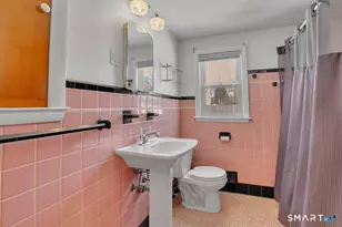 50 Davis Rd, East Hartford, CT 06118 - Photo 25