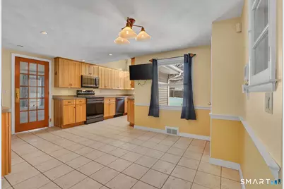 50 Davis Road, East Hartford, CT 06118 - Photo 7