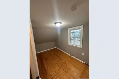 26 Mount Pleasant Street #2, Derby, CT 06418 - Photo 9