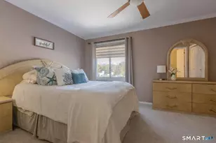 237 Blueberry Ln, Branford, CT 06405 - Photo 15