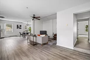 34 Pleasant St, Plainfield, CT 06374 - Photo 9