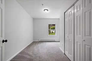 34 Pleasant St, Plainfield, CT 06374 - Photo 13