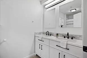 34 Pleasant St, Plainfield, CT 06374 - Photo 11