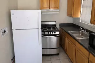 44 Abcd Angel Dr, Waterbury, CT 06708 - Photo 3