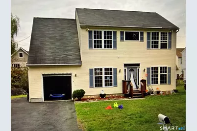 40 Marlin Drive, Norwalk, CT 06854 - Photo 1