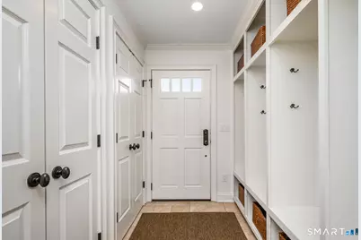 3 Salt Box Lane East, Darien, CT 06820 - Photo 15