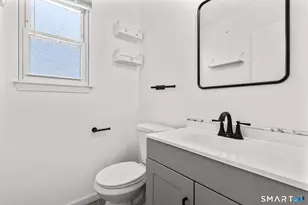 45 Birdsey St, Bridgeport, CT 06610 - Photo 5