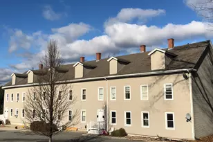 7 Market Ln, Thompson, CT 23677 - Photo 1