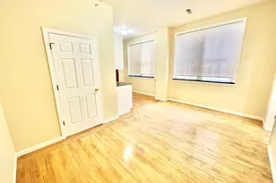 135 W Main St, Waterbury, CT 06702 - Photo 5