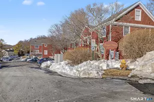 7 Dean St, Danbury, CT 06810 - Photo 21