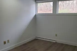 320 New Britain Rd, Berlin, CT 06037 - Photo 9