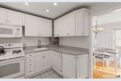 30 Burritt Avenue, Norwalk, CT 06854 - Photo 9