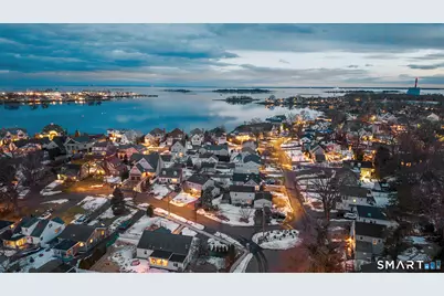 30 Burritt Avenue, Norwalk, CT 06854 - Photo 39