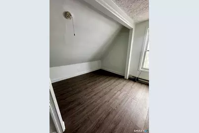 147 Helen Street #3, Bridgeport, CT 06608 - Photo 5