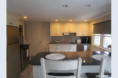 256 Seaside Avenue, Milford, CT 06460 - Photo 3